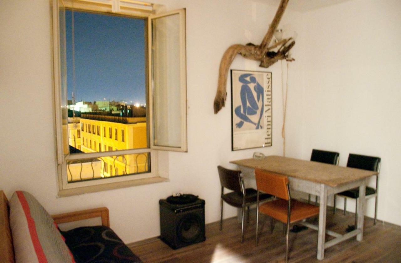Beachbar Apartment In Rzym Zewnętrze zdjęcie
